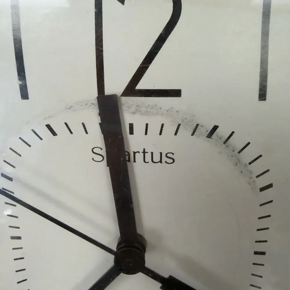 Vtg MCM Spartus Wall Clock Quartz Tested & WORKS CREAM BEIGE Made USA